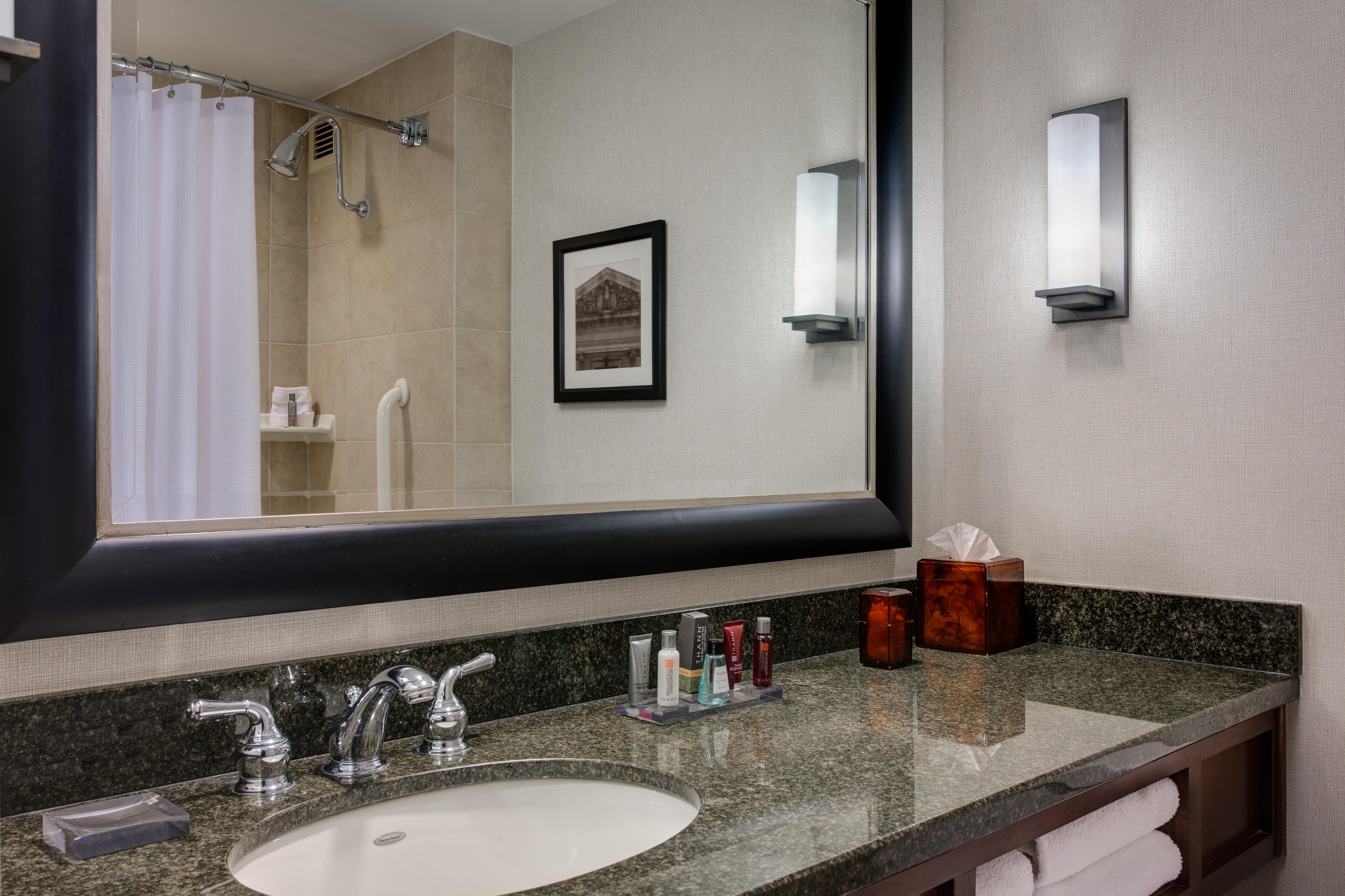 Houston Marriott Westchase Hotel Exterior photo