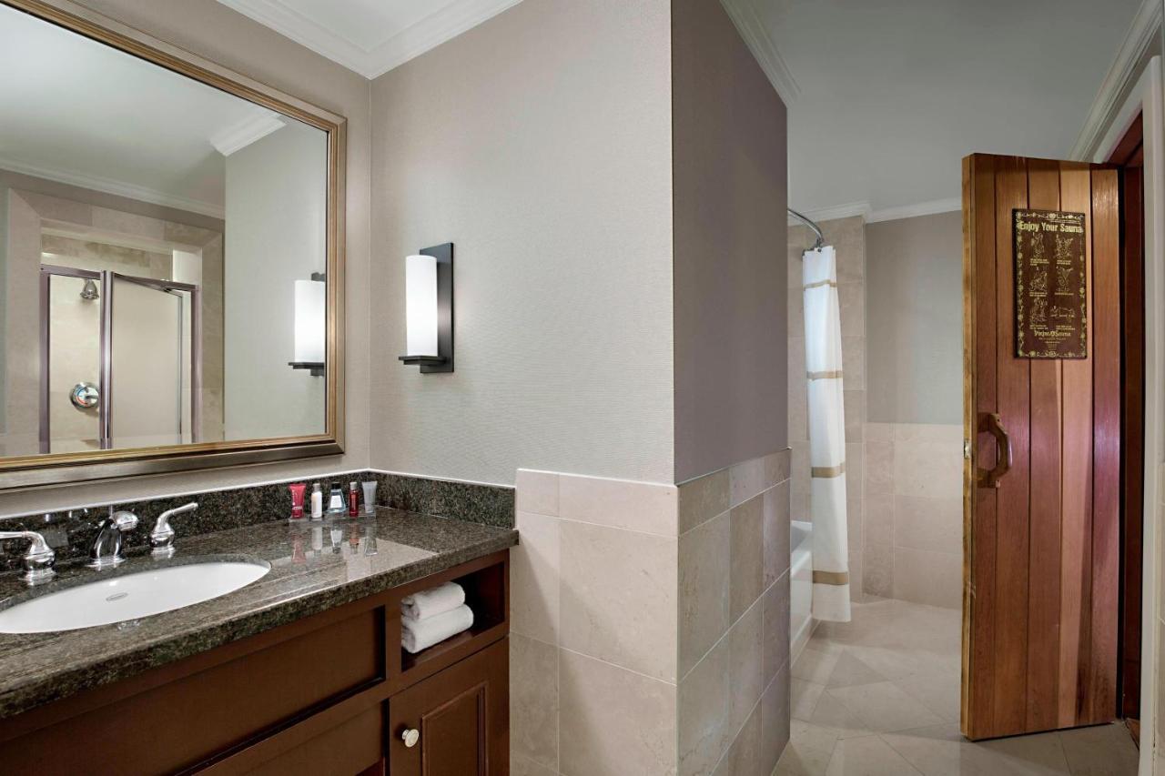 Houston Marriott Westchase Hotel Exterior photo