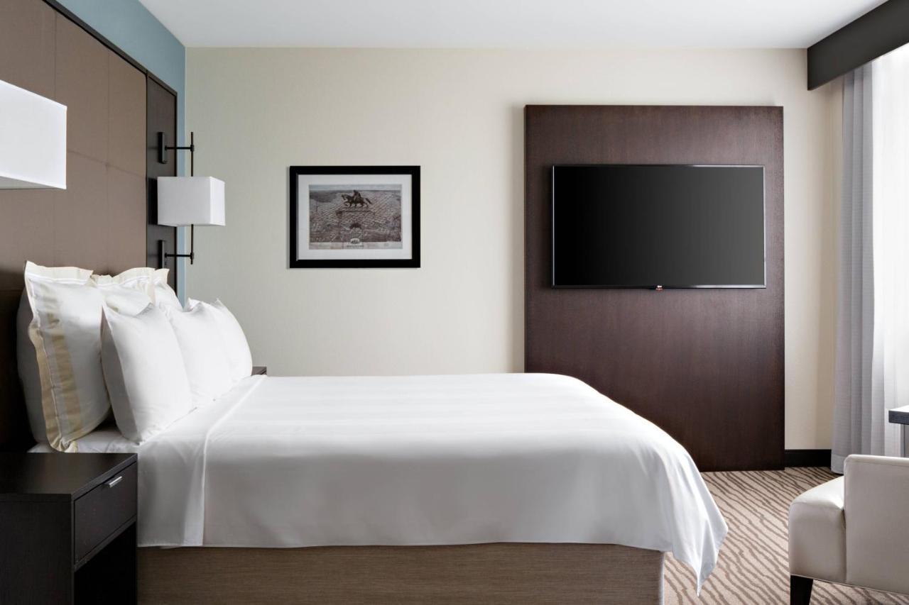 Houston Marriott Westchase Hotel Exterior photo