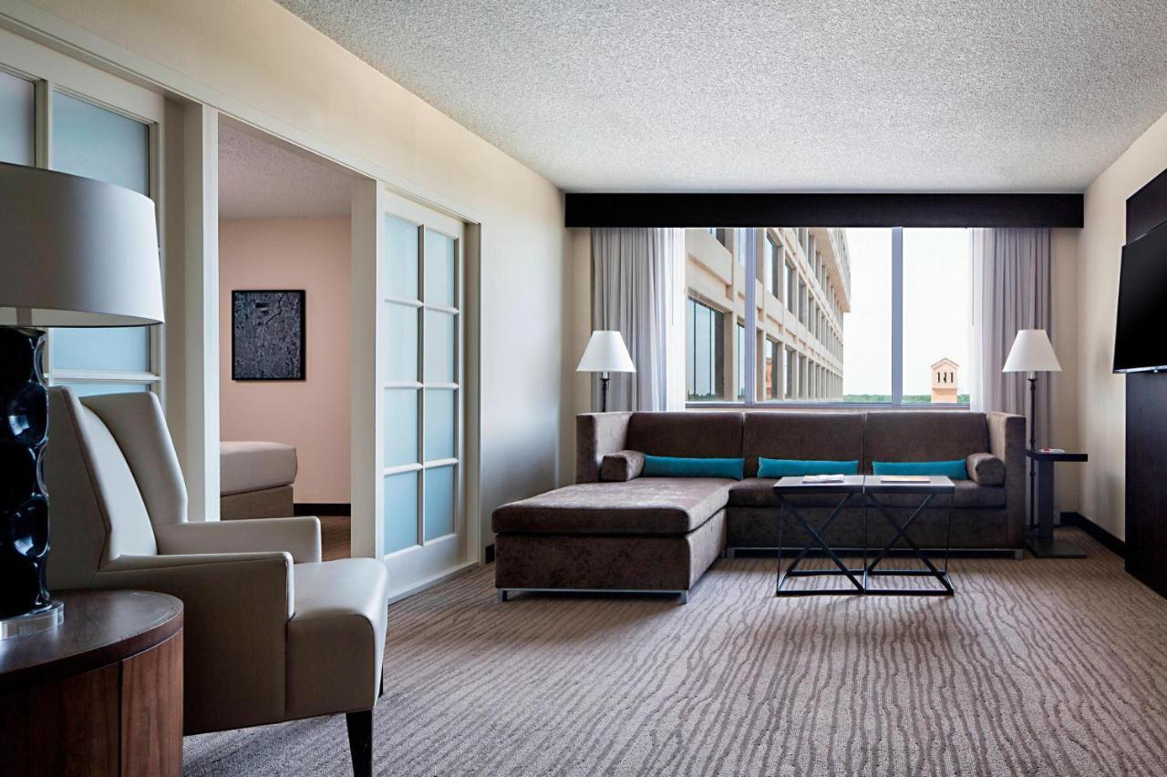 Houston Marriott Westchase Hotel Exterior photo